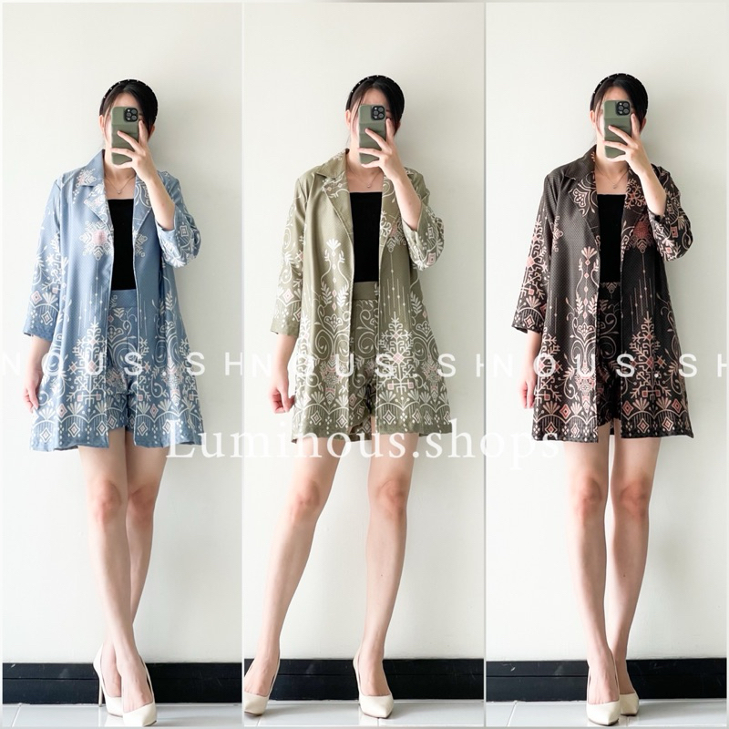 Loly Set (Set Blazer + Shortpants Bermotif) Set Batik