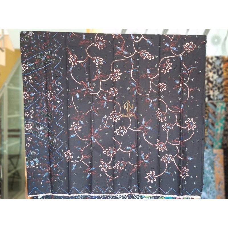 Sarung Batik Tulis Khas Pati