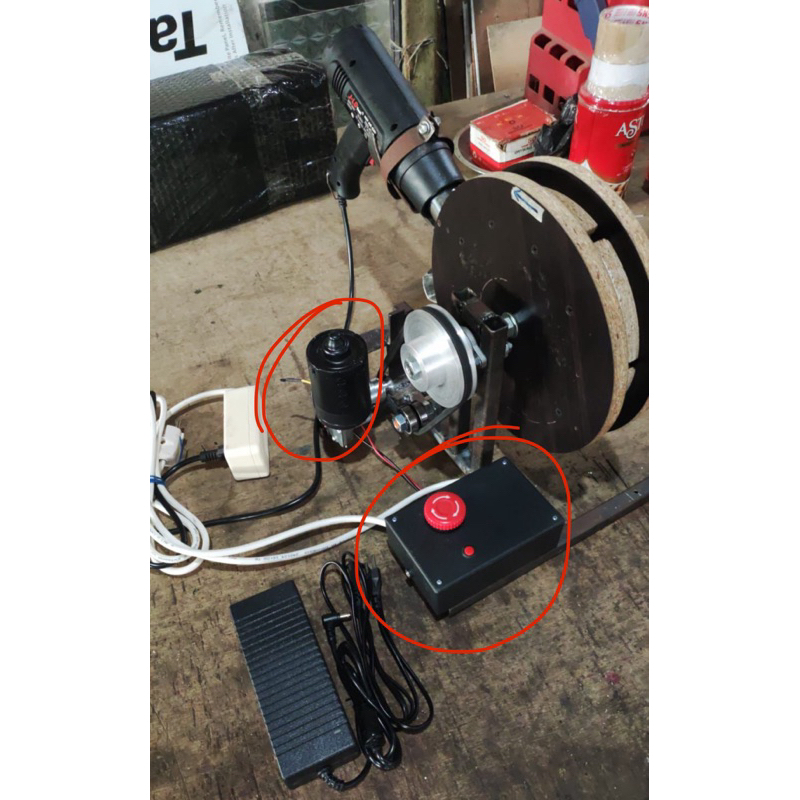 mesin potong tali rumput