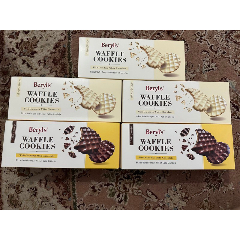 

Beryl's Waffle Cookies White Chocolate & Milk Chocolate Original Malaysia