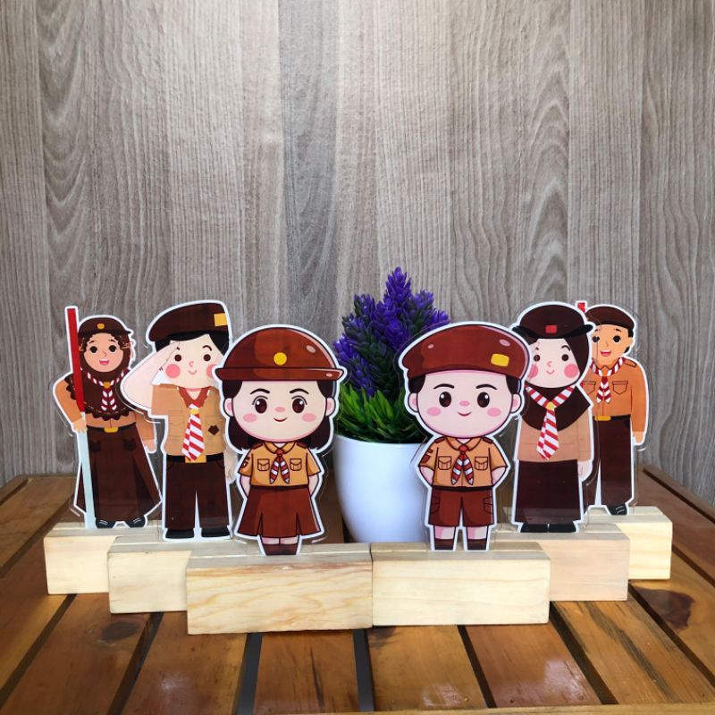 PIALA AKRILIK KEPRAMUKAAN VARIASI TATAKAN KAYU - PIALA MURAH TEMA PRAMUKA - PIALA AKRILIK CANTIK SCO