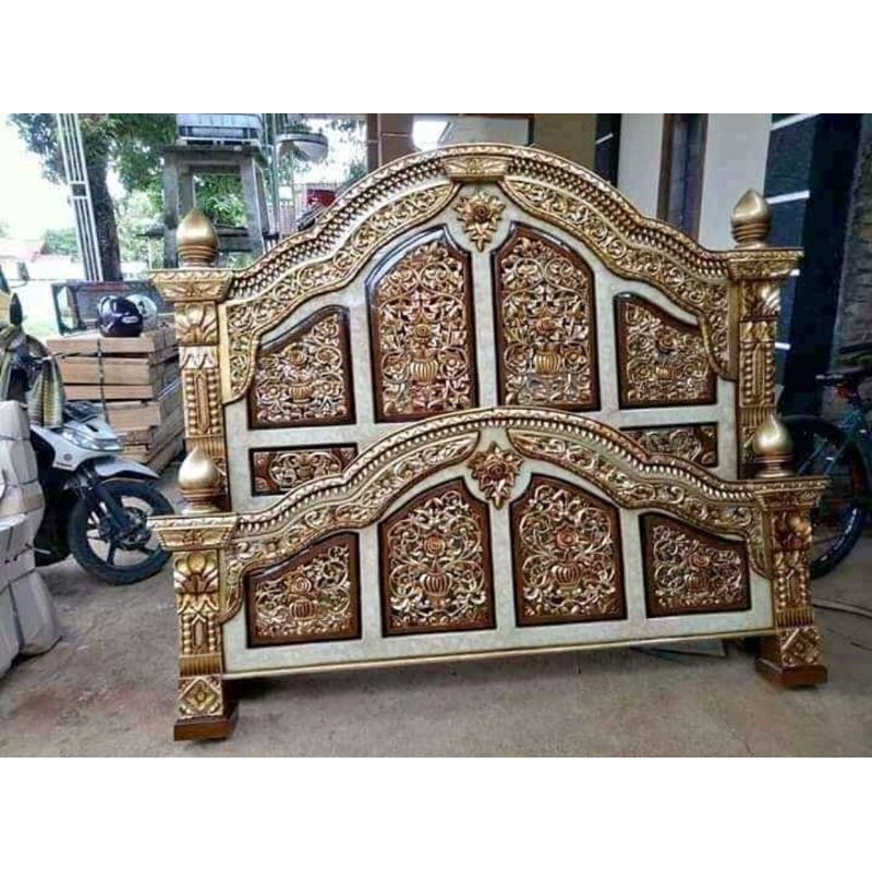 Dipan mewah/dipan ukir khas jepara model gebyok/dipan kayu jati/dipan klasik