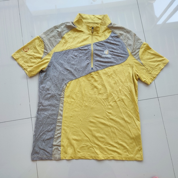 Baselayer Deuter Size M - Pakaian Lapangan Olahraga Men - Outdoor Second Sport