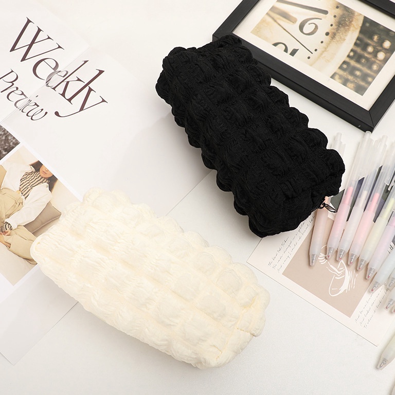

Stok baru Cream Puff Pencil Bag Tepak Tempat Pensil Motif Polos 21 cm x 8 cm