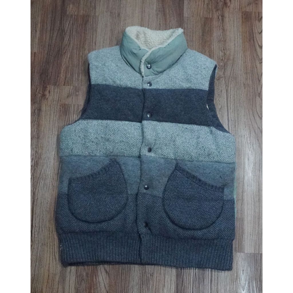 Vest puffer down jacket T.I for men rompi bulang bekas second