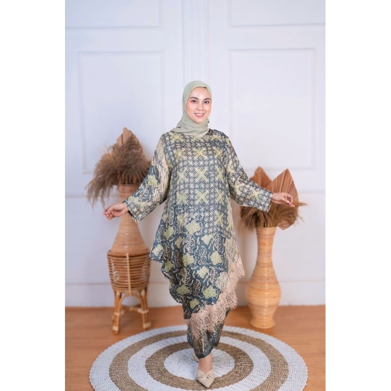 Set Baju Kurung Melayu Viscose dan Rok Lilit Batik