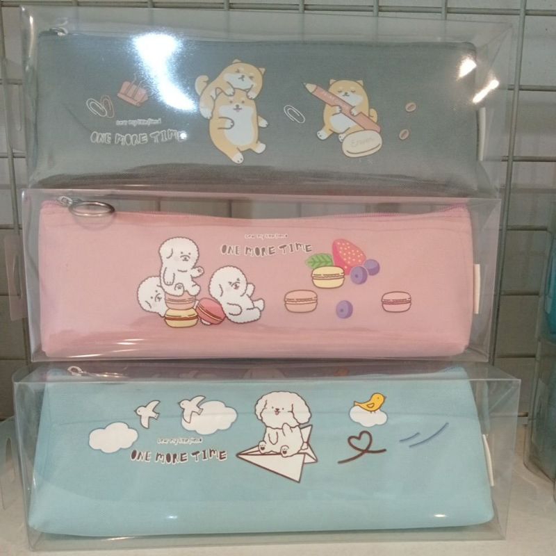 

kotak pensil Deli kain bentuk segitiga