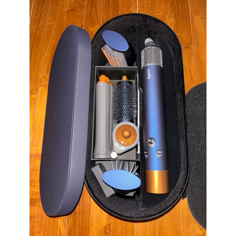 Dyson airwrap complete long prussian blue