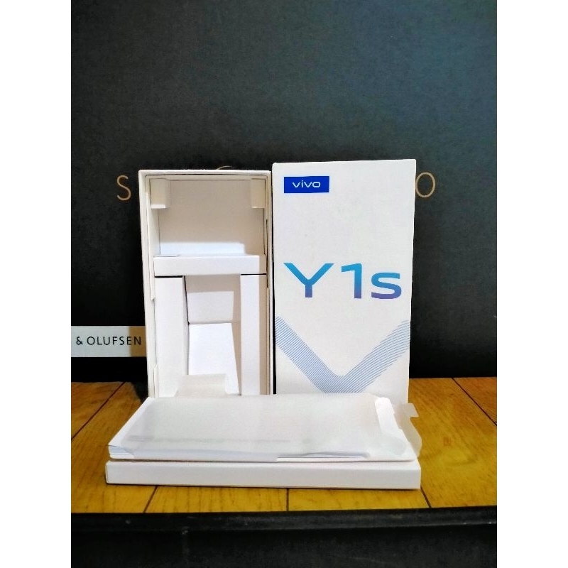 Dusbox Original Bawaan Hp Vivo Y1s