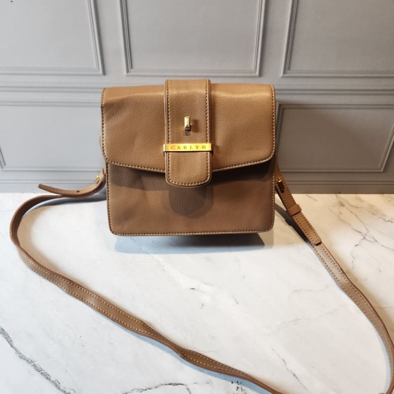 Carlyn Hester Sling Bag Brown Preloved