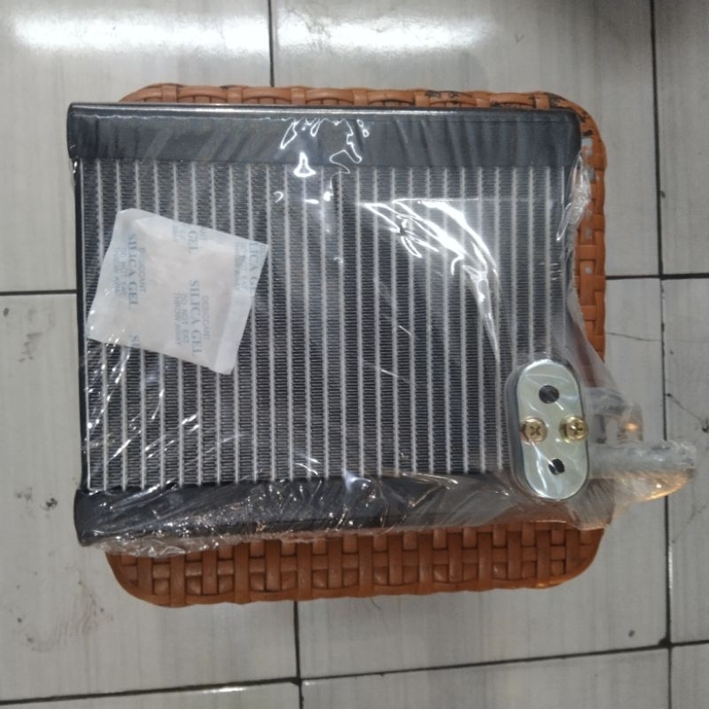 evaporator AC mobil splash