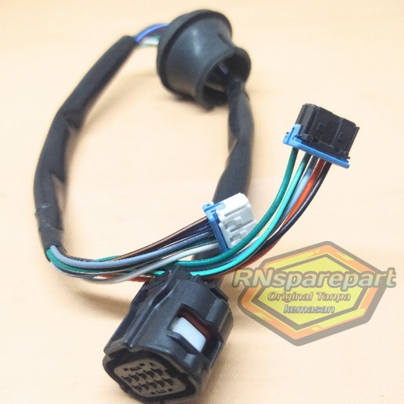 SOKET LAMPU BELAKANG PCX / STOPLAMP LAMPU BELAKANG HONDA PCX 150 160