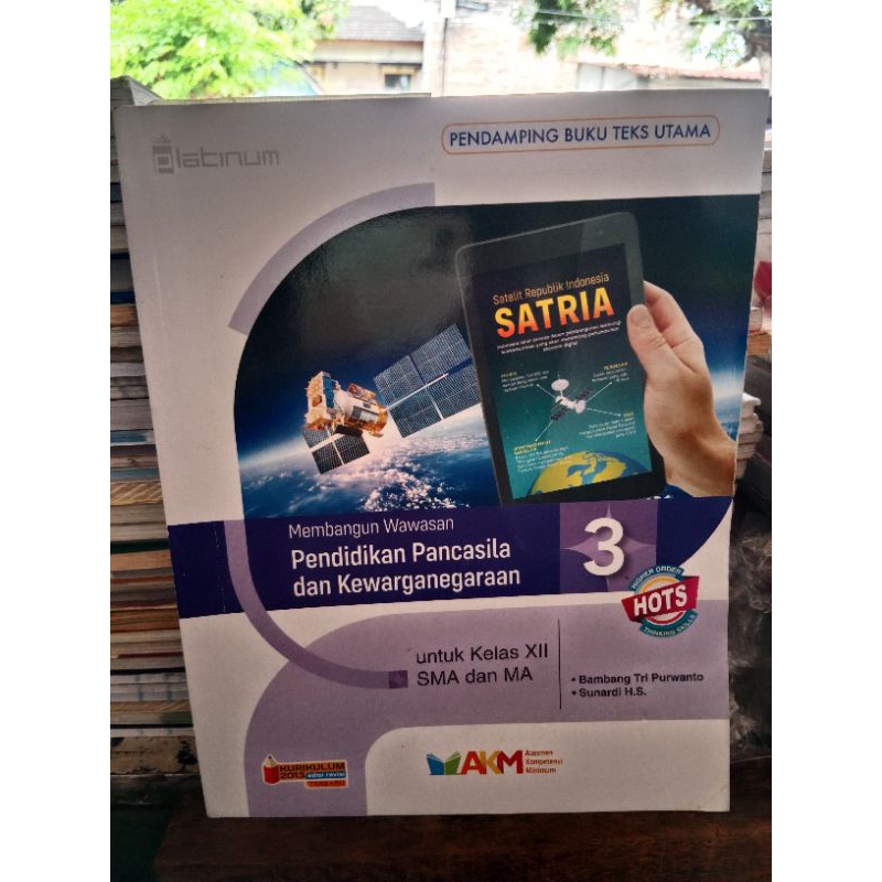 AKM Pendidikan Pancasila Dan Kewarganegaraan Kelas 3 SMA Platinum Tiga Serangkai