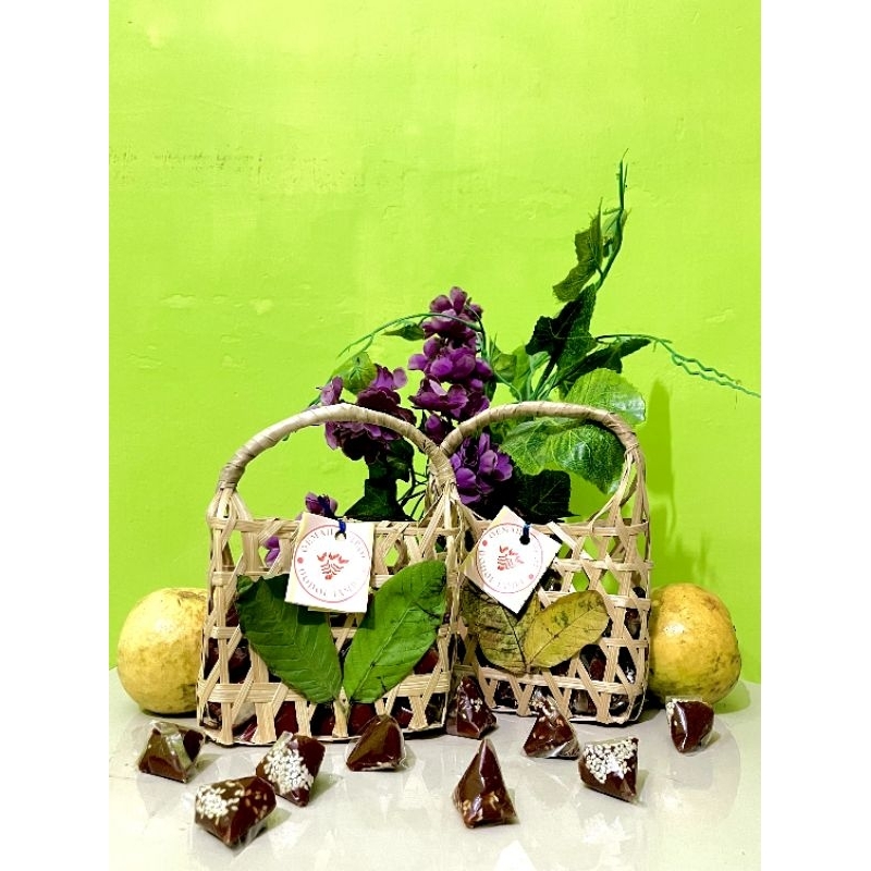 

Oemah Jamboe - Dodol Jambu Biji Merah