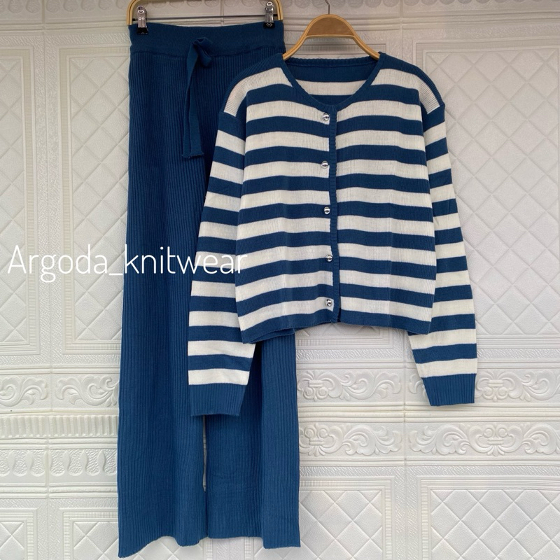 ONESET AMEL CARDI SETELAN CELANA KULOT RAJUT WANITA