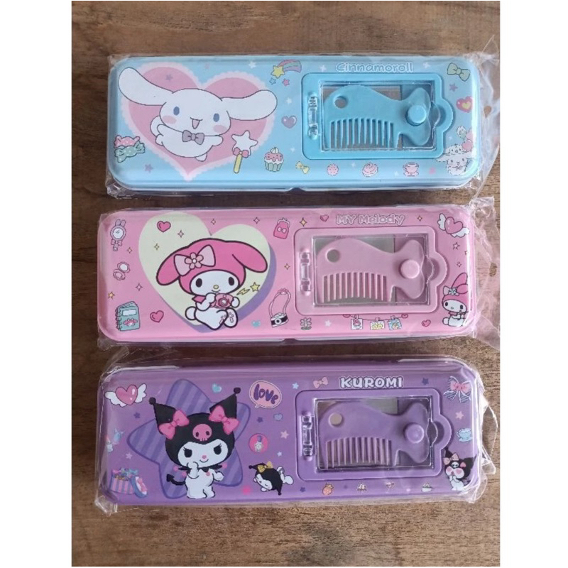 

Tepak Pensil Sanrio Set Kaca Sisir Tempat pensil Kuromi Cinnamoroll Melody