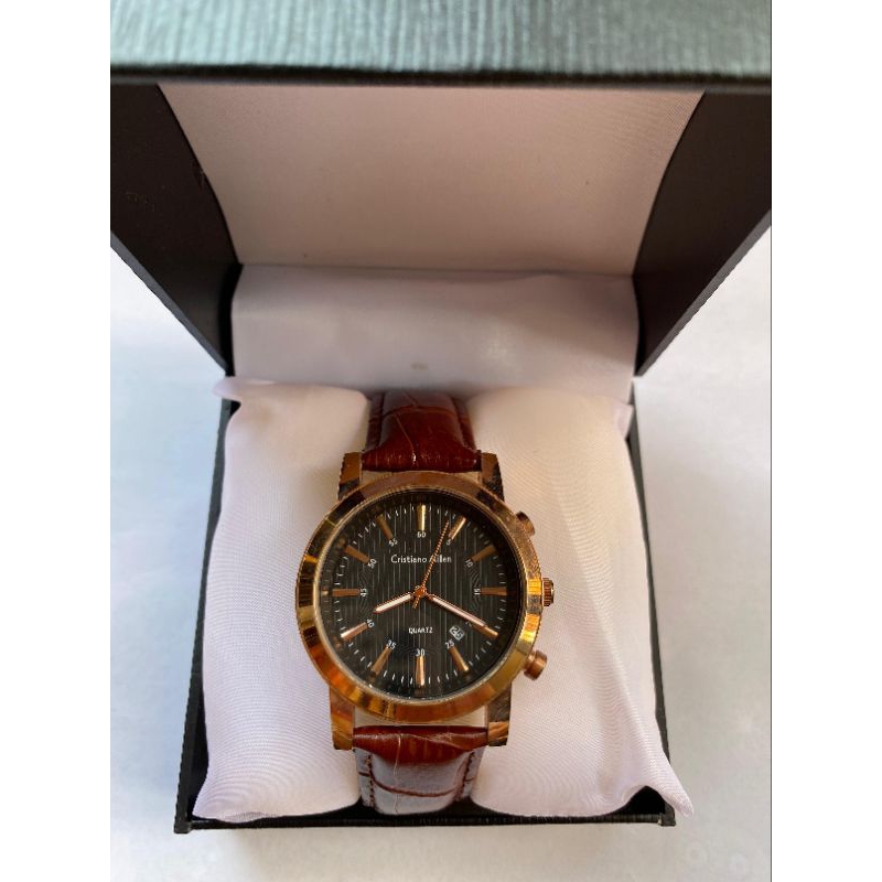 Jam tangan pria model classic Cristiano Aillen