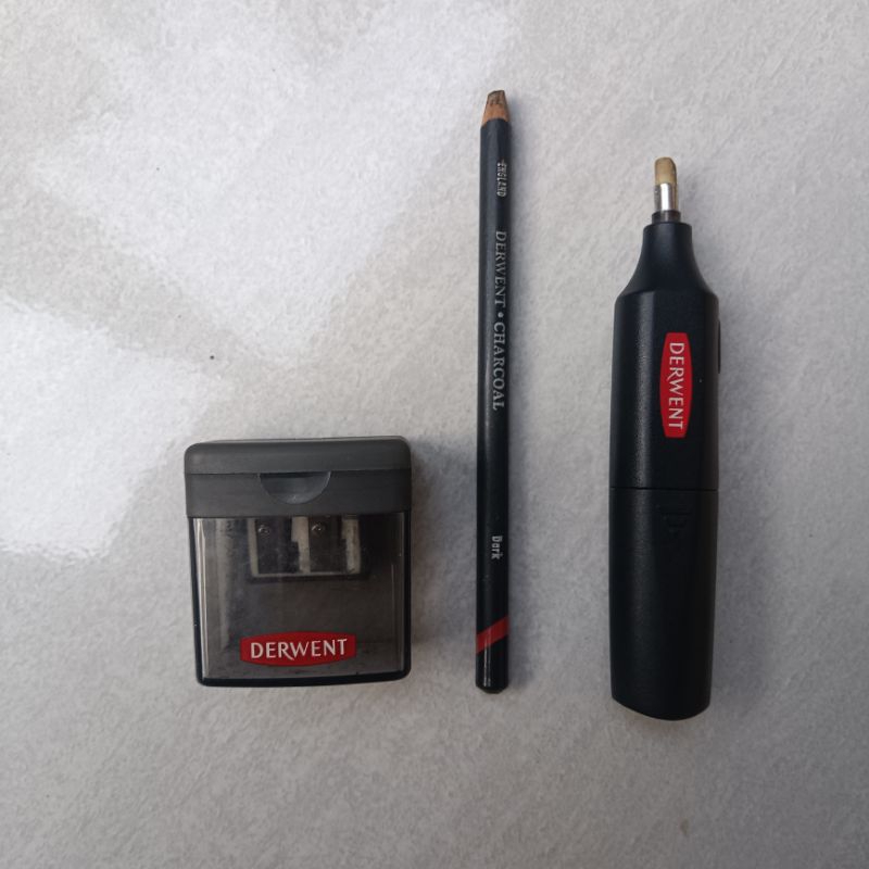 

Art Supply DERWENT . Electric Eraser, serutan, Charcoal
