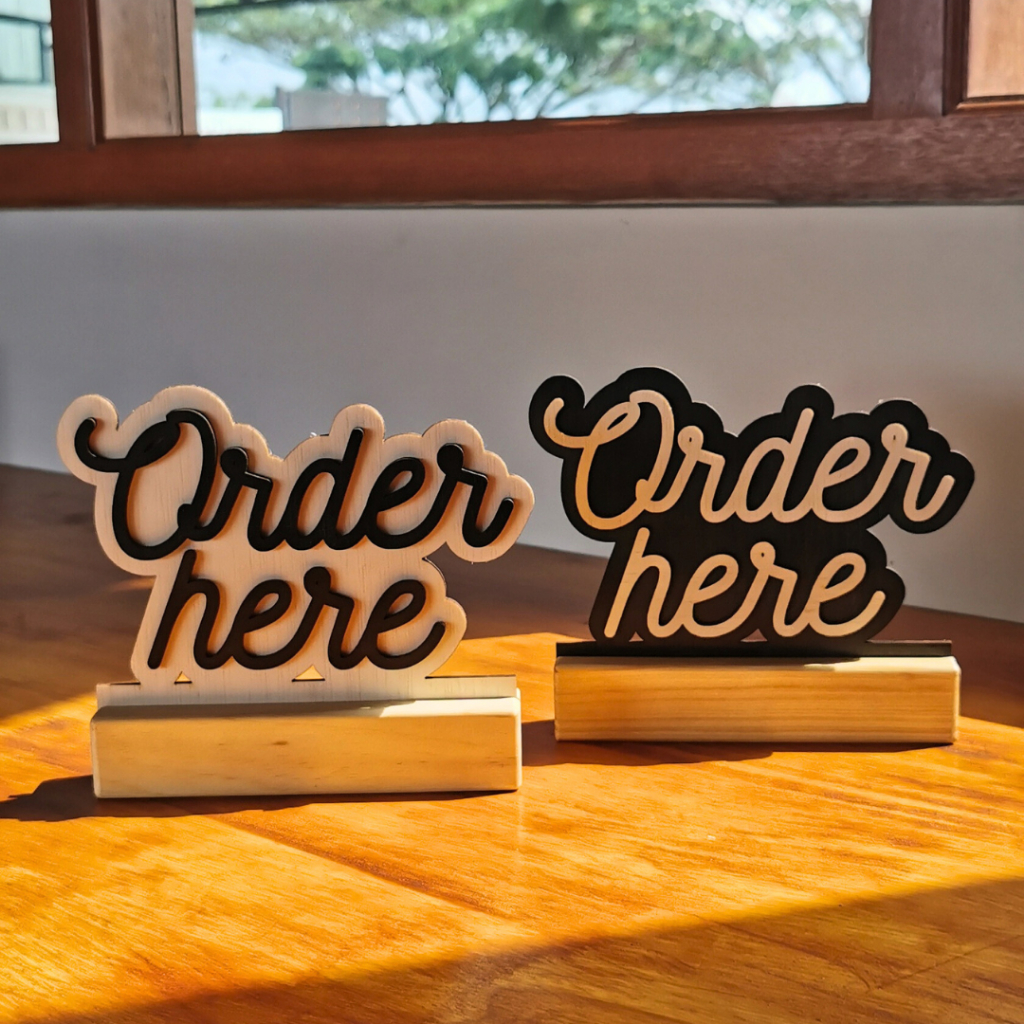 

papan Tanda Pesan Order Here Custom dari Kayu Pinus