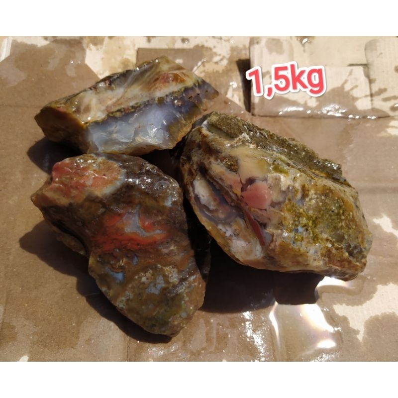 Batu akik bahan bongkahan batu akik pancawarna cristal borongan hemat