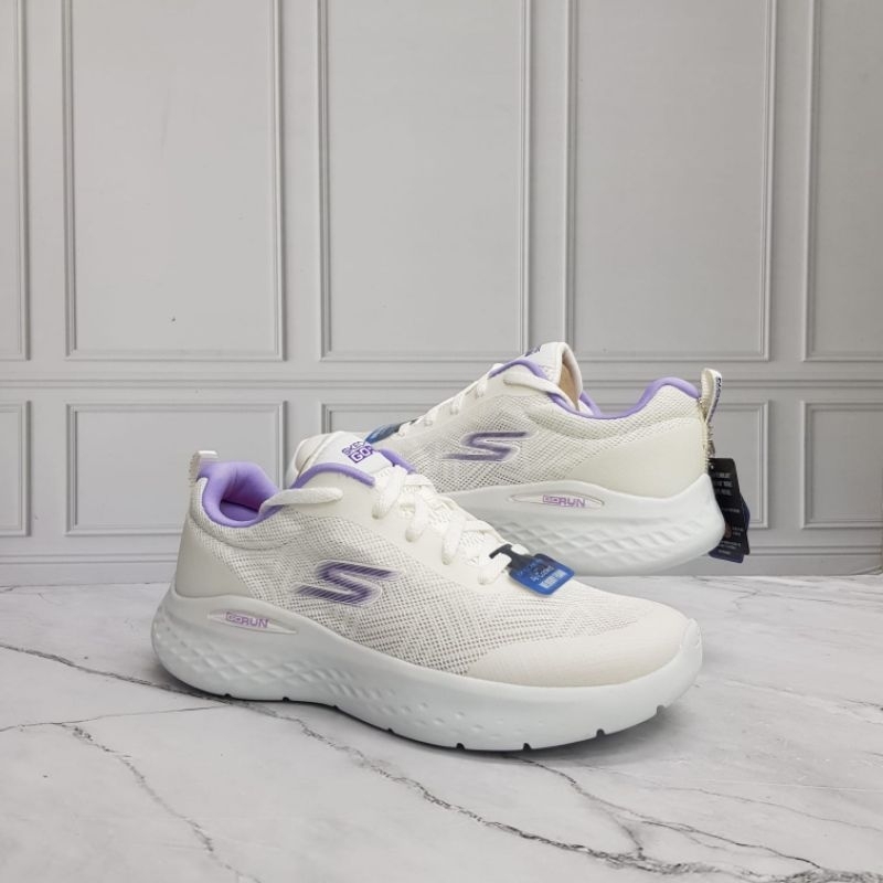 SEPATU SKECHERS GORUN LITE/SEPATU WANITA TERBARU SKECHERS  SPORTS GO RUN LITE PUTIH-NAFY