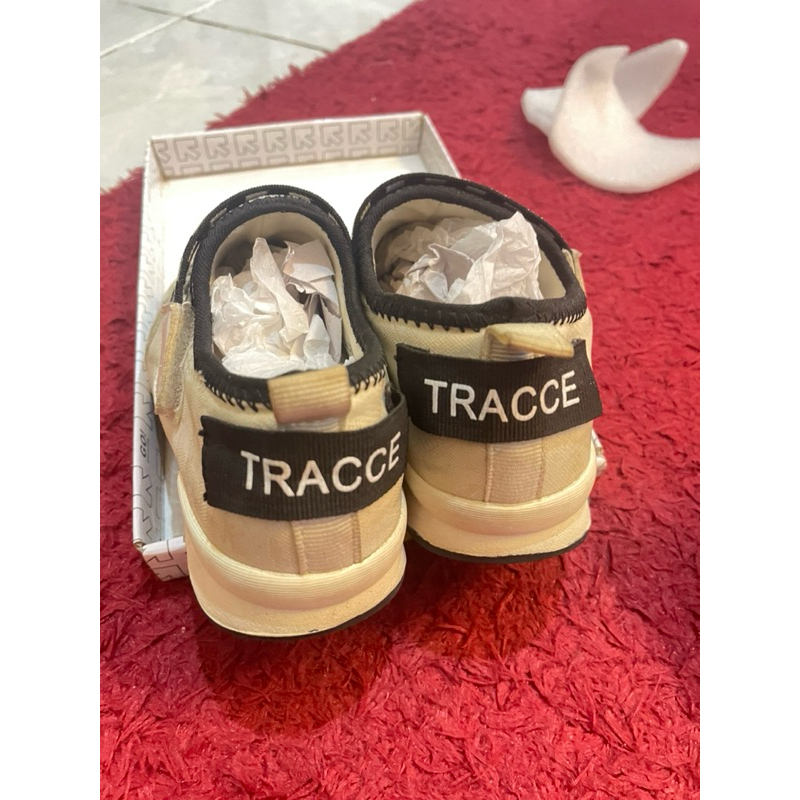 sepatu tracce anak size 29