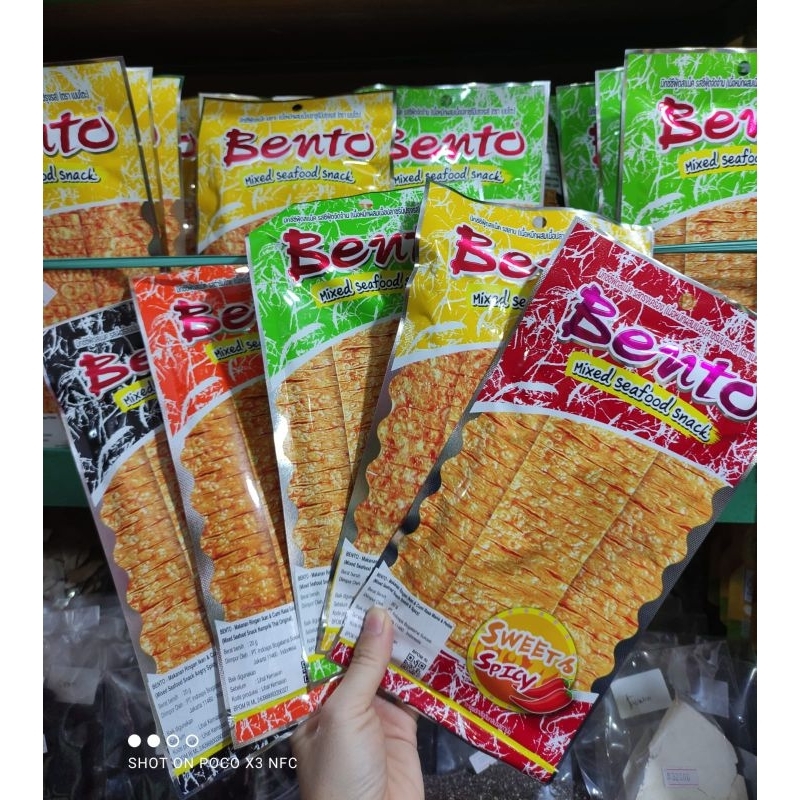 

Juhi Bento Squid Thailand 20GR Snack Cemilan Cumi Instan