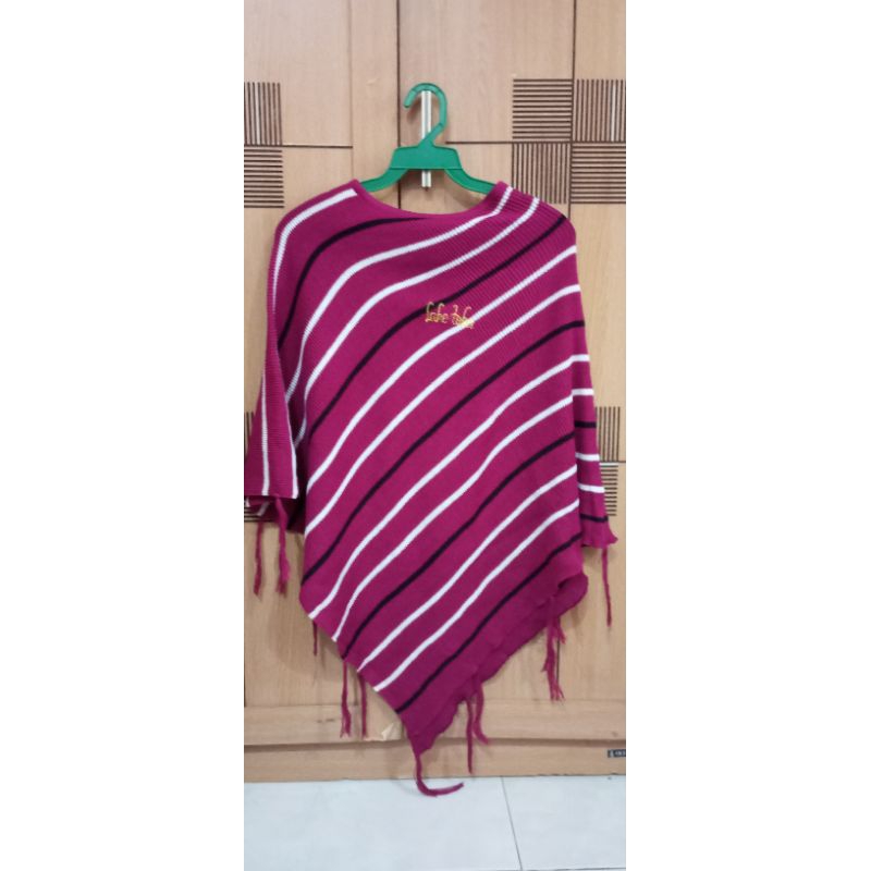 Baju Wanita (luaran)