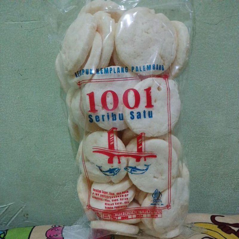 

Kerupuk palembang 1001 kemplang super