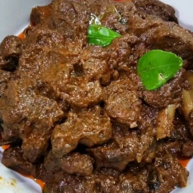 

DAGING RENDANG PREMIUM(Ready setiap hari)/RENDANG PADANG (lezat,dagingnya empuk & higienis)