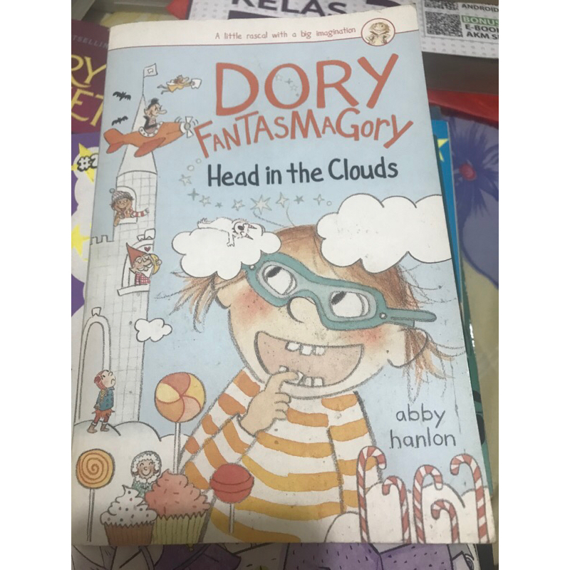 Dory FantasMaGoRy ( preloved)