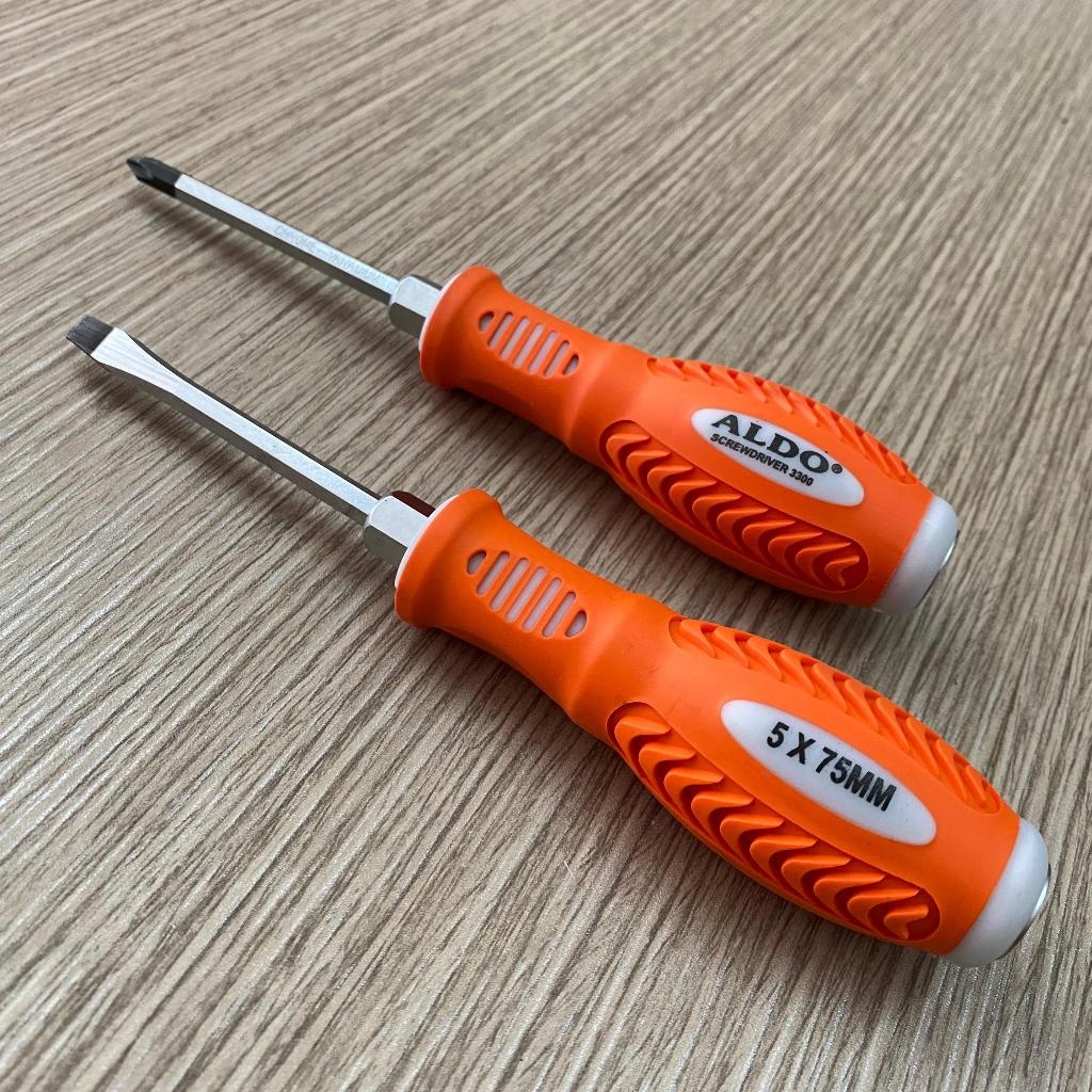 Obeng Ketok Gagang Karet Blimbing Plus Minus Aldo 3300