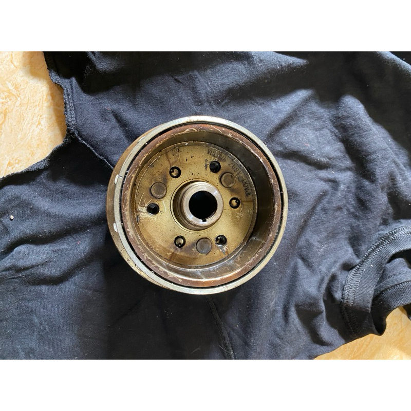 magnet ori copotan Vixion Old