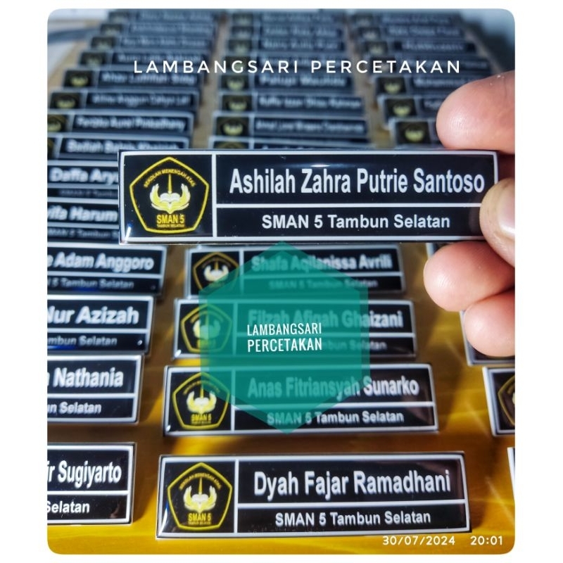 

[KHUSUS SAMEDAY/INSTAN] NAMETAG AKRILIK/PAPAN NAMA DADA AKRILIK TANPA PO
