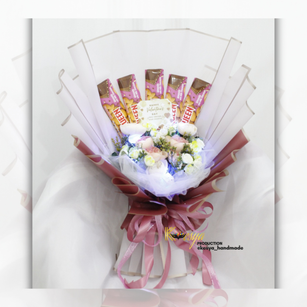 TERMURAH Buket Coklat Silverqueen Bunga Artificial by. Kesya Buket Kebumen | Buket Bunga Boneka Cokl
