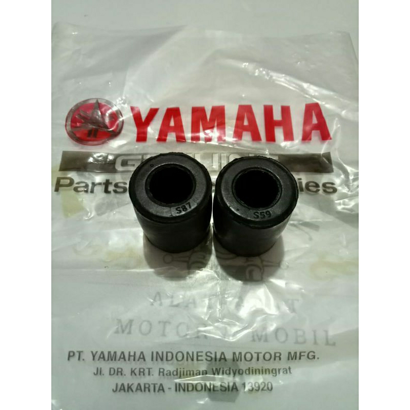 Karet Engine Mounting Karet dudukan Mesin Mio Sporty Smile Soul Fino Carbu Ori (1SET)