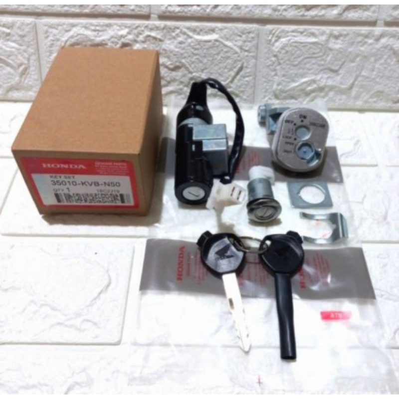 KUNCI KONTAK SET MOTOR HONDA VARIO LAMA 110 KARBU