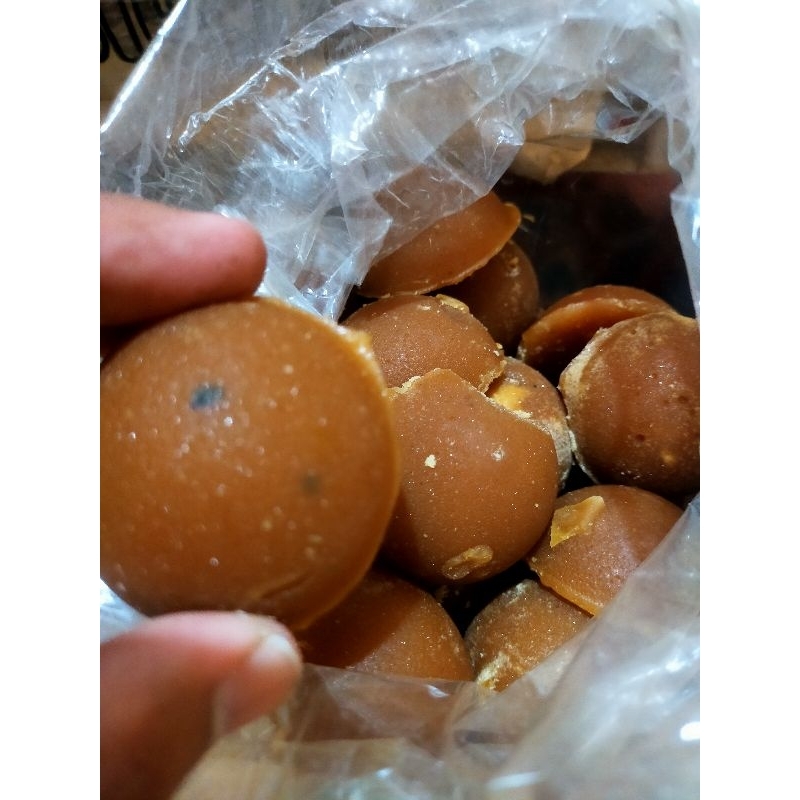 

Gula aren - cetak pipih kecil - gula aren murni - original nira - berkualitas terjamin