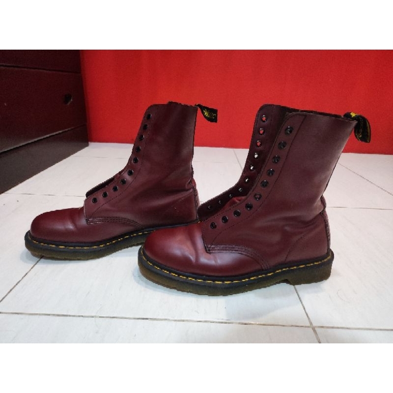 Dr. Martens 1490 Red Cherry - 43