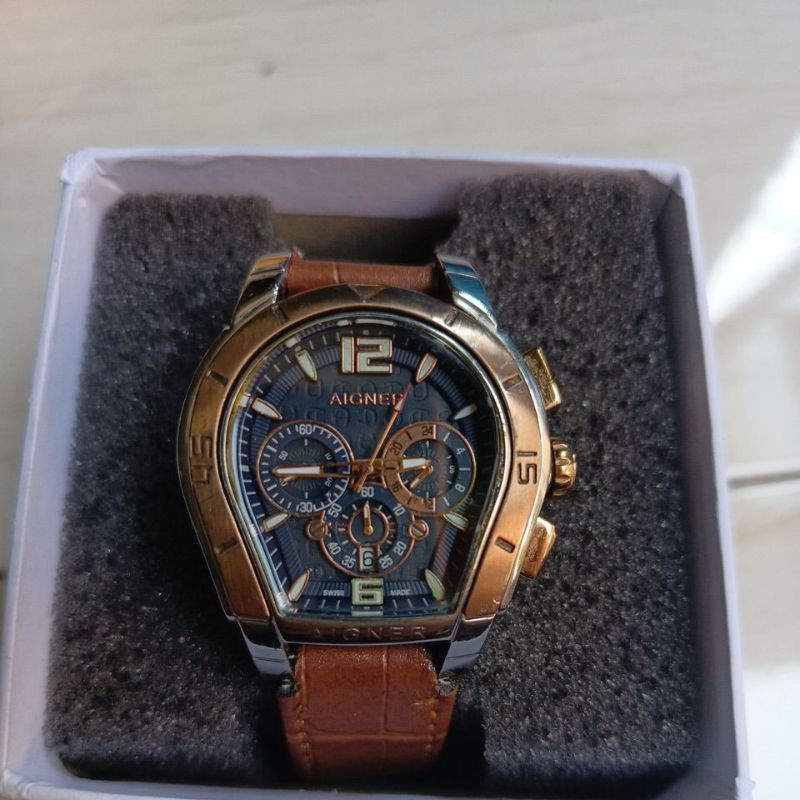 Jam tangan cewek chronograph Eigner preloved bekas second