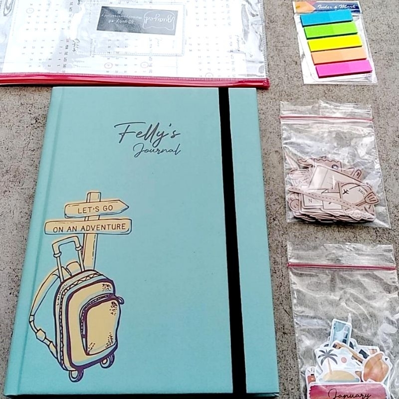 

Senior Travel Journal (custom nama)