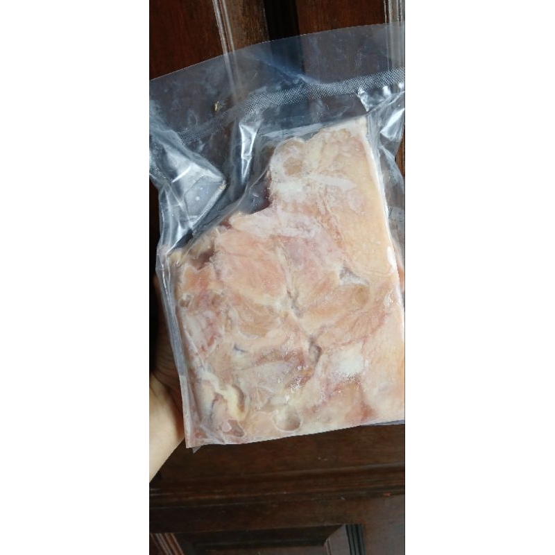 

Paha ayam filet dengan kulit