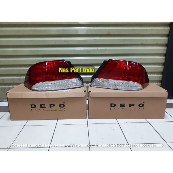 Lampu Belakang Stop Lamp Mitsubishi Lancer Cedia tahun 2002-2004