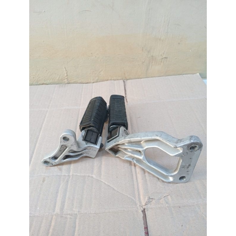 footstep step belakang yamaha mio lama sporty original