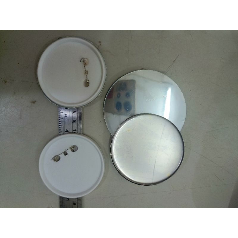 Bahan pin putih 75 mm lengkap dengan mika dan kaleng