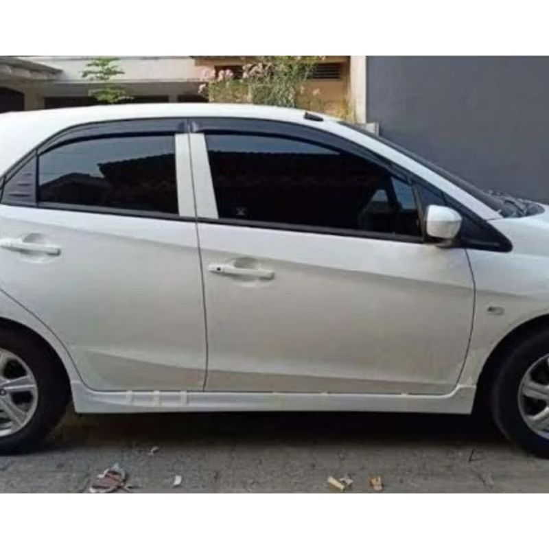 side skirt samping brio 2012-2017