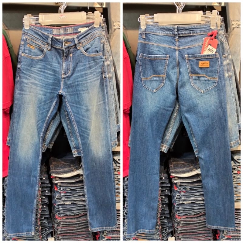 Celana slim fit //Cardinal jeans