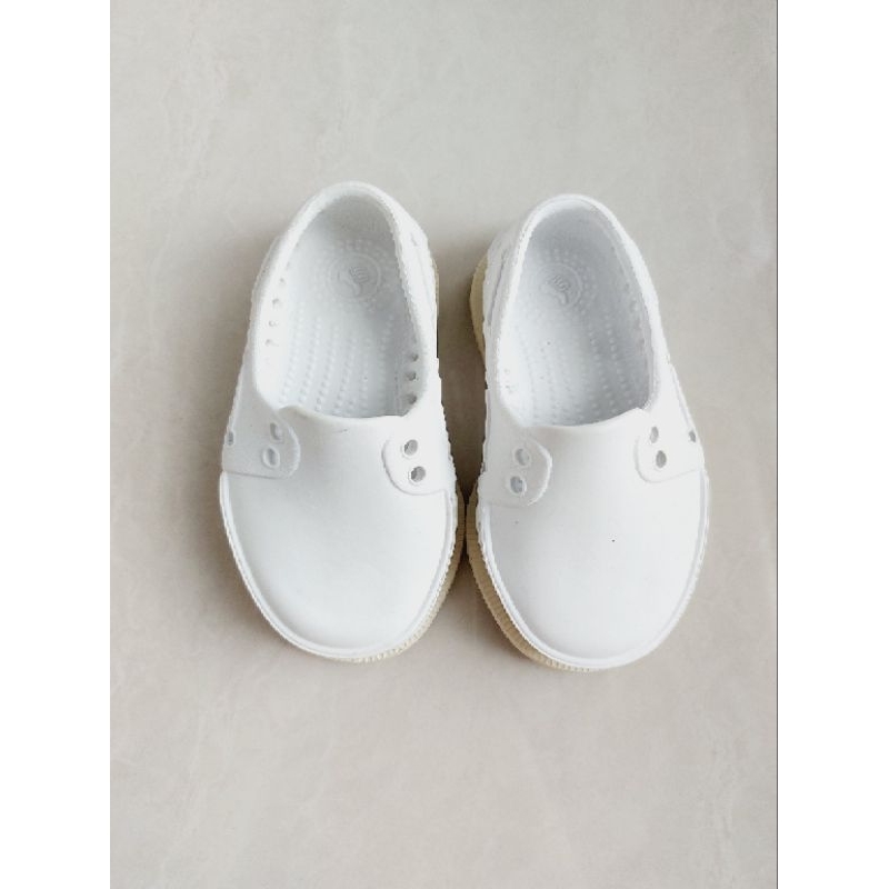 sepatu native anak