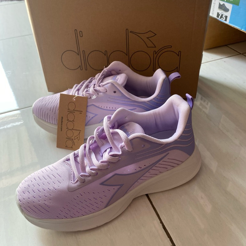 Sepatu Wanita Diadora Gabriel Ungu Size 36(22cm) Sneakers Casual Original Store Terbaru