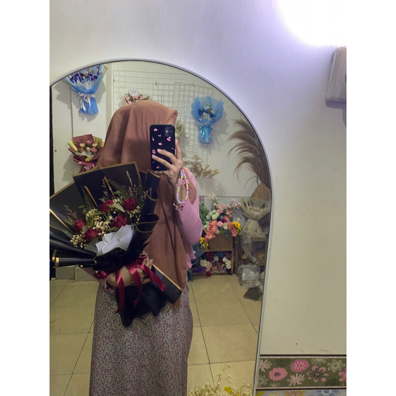 buket wisuda/ buket bunga/ hadia wisuda/ bunga kering/rustic buket